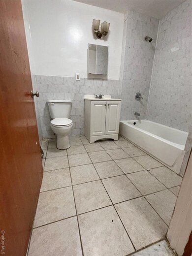 1926 Mcgraw Ave, Bronx, NY 10462 - photo 2