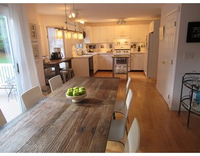 35 Pilgrim Village Rd unit 1402, Taunton, MA 02780 - photo 3