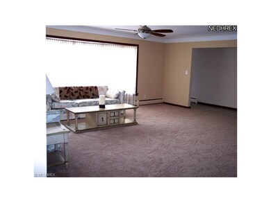 Living Room (View 2)
