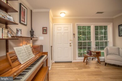 5704 Brewer House Cir unit 101, Rockville, MD 20852 - photo 3