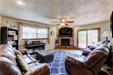 4217 NW 57th St, Oklahoma City, OK 73112 - photo 2