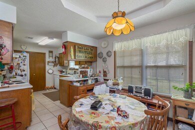 210 Westview Dr-12