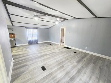 205 James Dr, Albany, GA 31705 - photo 6