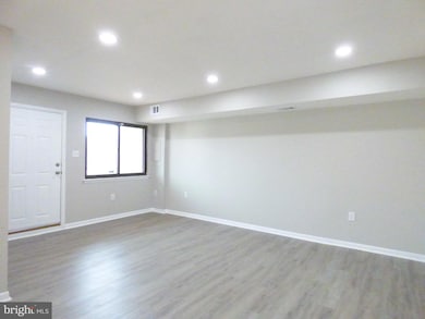 8420 Huerta Ct unit 162, Alexandria, VA 22309 - photo 7