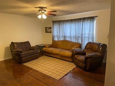 2014 49th St, Lubbock, TX 79412 - photo 2