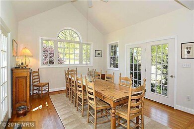 19443 Silcott Ln, Purcellville, VA 20132 - photo 6