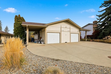 1315 E 30th Ave, Spokane, WA 99203 - photo 2