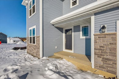 1760 Cardinal Ct, Mukwonago, WI 53149 - photo 2