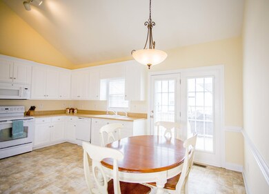 2921 Camille Dr, Winterville, NC 28590 - photo 6