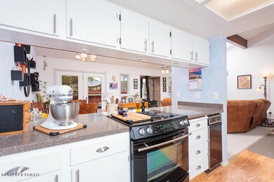Kitchen-20140912-8830