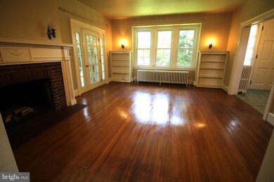 4900 APT. 11 Horseshoe Pike, Honey Brook, PA 19344 - photo 5