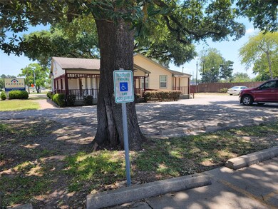 405 E Main St, Tomball, TX 77375 - photo 7