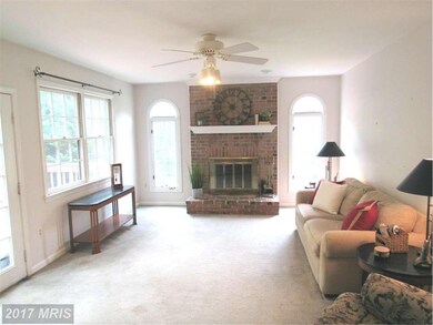 8941 Cross Chase Cir, Lorton, VA 22079 - photo 7