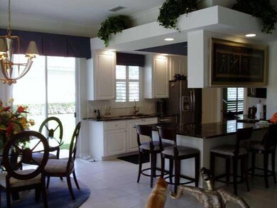 Den/Family/Great Room. Entertainment Center