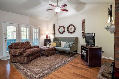 The living room is spacious and open to the balcon
