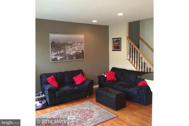 25816 Kirkwood Square, Chantilly, VA 20152 - photo 4