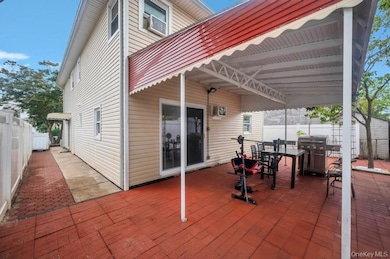 1316 Standard Ave, Elmont, NY 11003 - photo 7