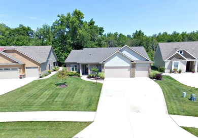 10029 Chapmans Cove, Fort Wayne, IN 46835 - photo 3