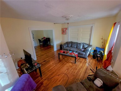 91 Laura St, Providence, RI 02907 - photo 5