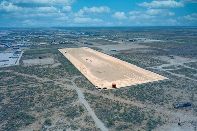 15796 W 42nd St, Odessa, TX 79764 - photo 2