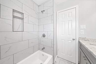 7409 Sterlingshire St, Houston, TX 77016 - photo 6