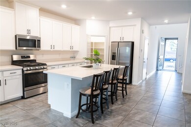 unlisted-address, Las Vegas, NV 89156 - photo 4