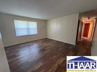 2624 Thompson St, Terre Haute, IN 47802 - photo 2