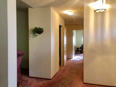 Hallway to bedrooms