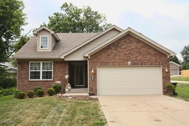 5922 E Manslick Rd, Louisville, KY 40219 - photo 2
