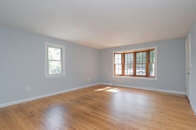 220 Keddy St unit 1, Springfield, MA 01109 - photo 4