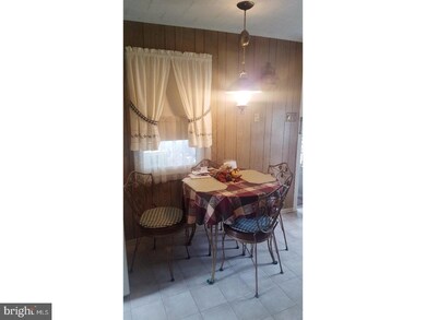 306 E Dutton Mill Rd, Brookhaven, PA 19015 - photo 7