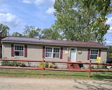 150 River Valley Rd, Irvine, PA 16329 - photo 3