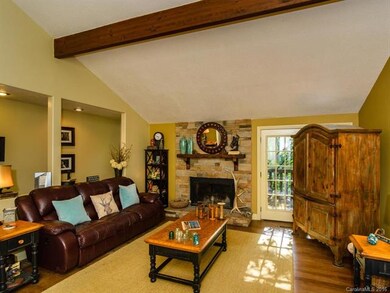 39 Wildwood Gardens Rd, Fletcher, NC 28732 - photo 4