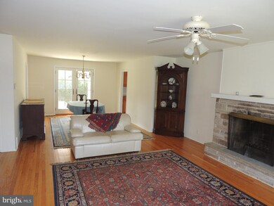 1068 George Rd, Jenkintown, PA 19046 - photo 4