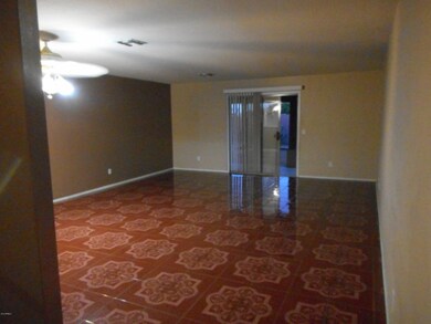 Dinning + Family Room