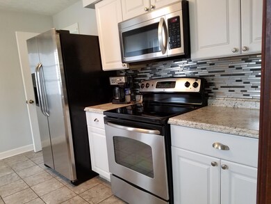 2648 Vanderberg Ave, Columbus, OH 43204 - photo 6