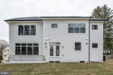 401 Yeonas Dr SW, Vienna, VA 22180 - photo 5