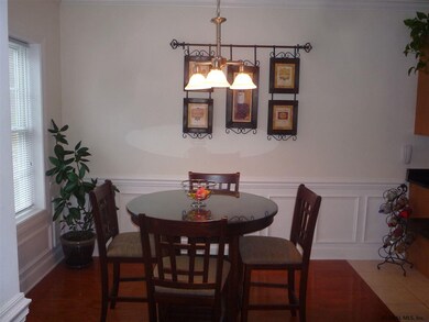 15 Ellis Ave, Saratoga Springs, NY 12866 - photo 6