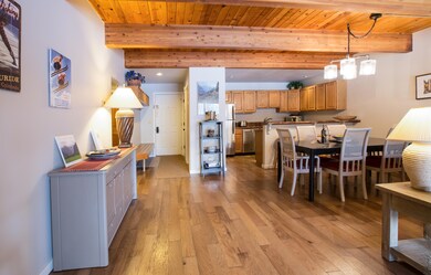Dining/Kitchen