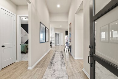 1919 Hickory St, Tomball, TX 77375 - photo 2