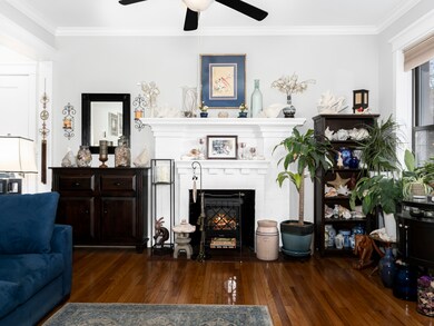 1655 W Catalpa Ave unit 1, Chicago, IL 60640 - photo 3