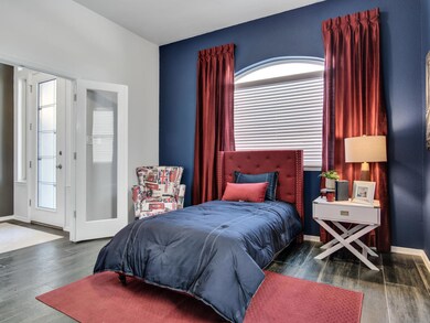 909 Muffleson St, El Paso, TX 79928 - photo 3