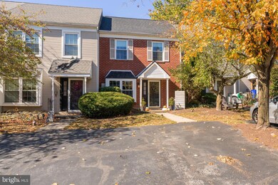 405 Snowflake Cir, Norristown, PA 19403 - photo 2