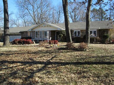 2715 Highland Dr, Rogers, AR 72756 - photo 2