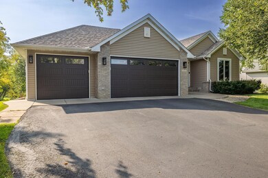 11331 Trillium Ln N, Champlin, MN 55316 - photo 4
