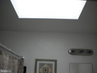 3811 Cranston Ave, Baltimore, MD 21229 - photo 6