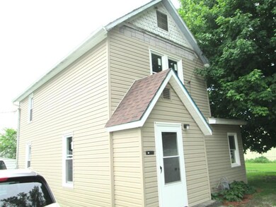 531 Cemetery St, Coshocton, OH 43812 - photo 6