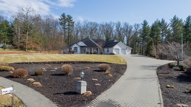 96 Clearwater Cir, Ludlow, MA 01056 - photo 4
