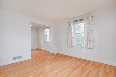 114 Sylvan Knoll Rd, Stamford, CT 06902 - photo 3