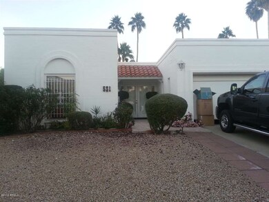 Front of House20121212_171834